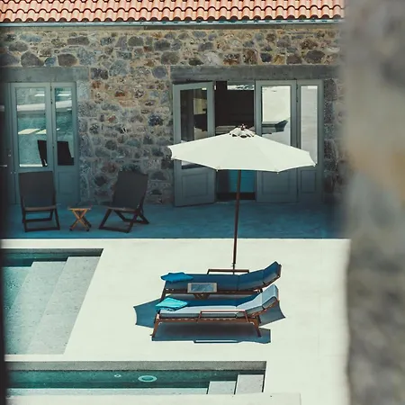 Sampatiki & - Luxury Seaview - Opened 2024 Hotel Leonídion