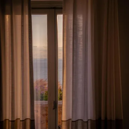 Sampatiki & - Luxury Seaview - Opened 2024 4*