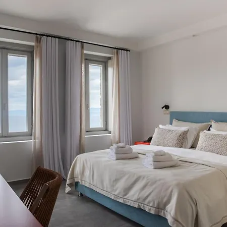 Sampatiki & - Luxury Seaview - Opened 2024 호텔 4*